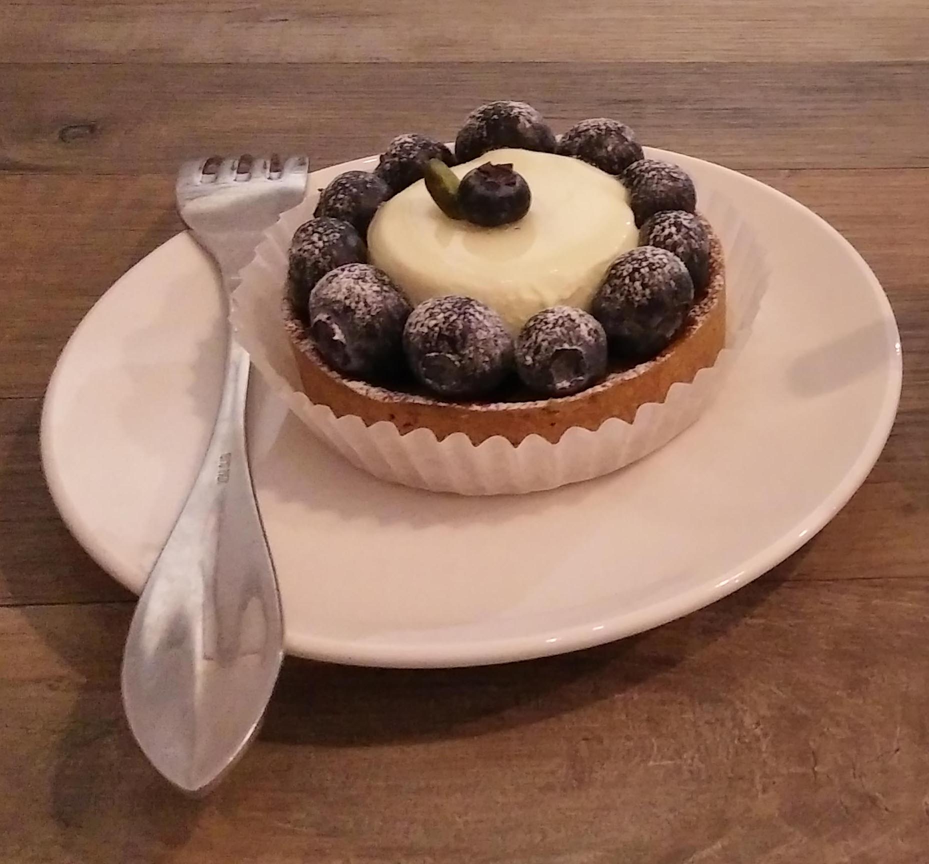 台北市南港昆陽站咖啡店 BOCY Patisserie & Bistro 寶希甜點好食光 藍莓塔